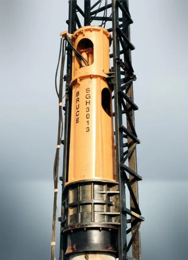 Hydraulic Kazık Çakma Çekici - BRUCE SGH-3013