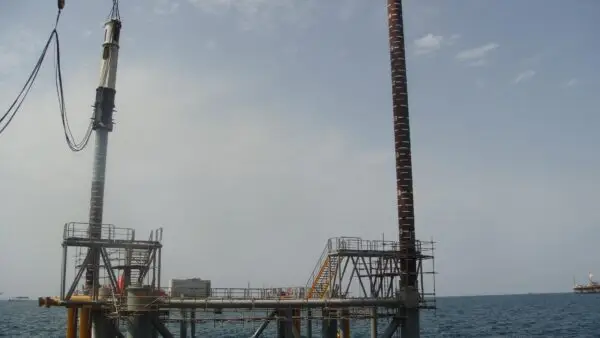 Offshore Kazık Çakma Çekici - BRUCE SGH-3515 Kazık Çakma Çekici