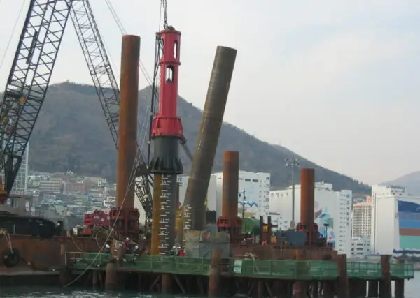 Kazık Çakma Çekici - BRUCE SGH-3015